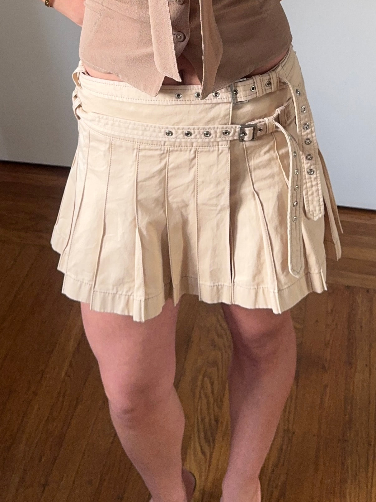 burberry early 2000's pleated mini skirt