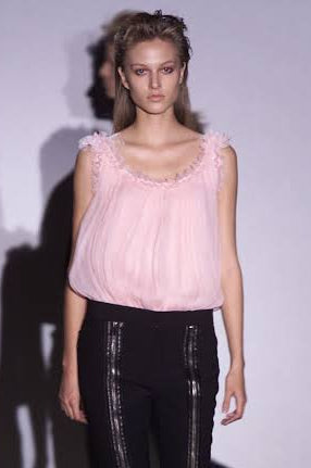 *rare* gucci fall winter 2001 ruffle pink silk tank top