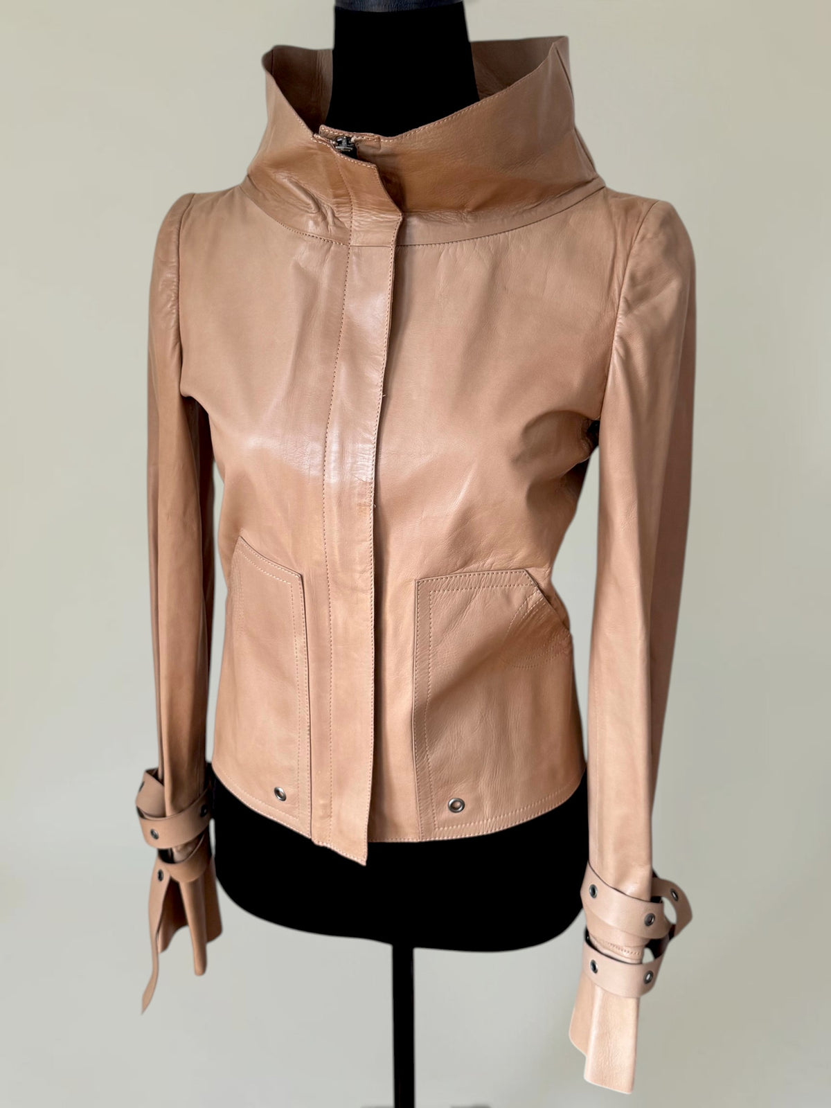 (rare) (NWT) Gucci F/W 2003 by Tom Ford runway leather jacket