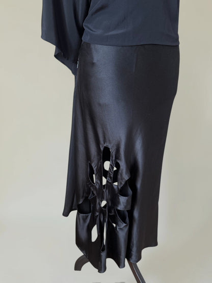 (rare) (NWT) Gucci S/S 2002 by Tom Ford runway floral cut-out silk top and skirt set