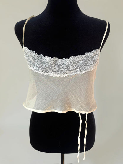 (rare) (documented) Chloe by Stella McCartney S/S 2001 runway lace crop top