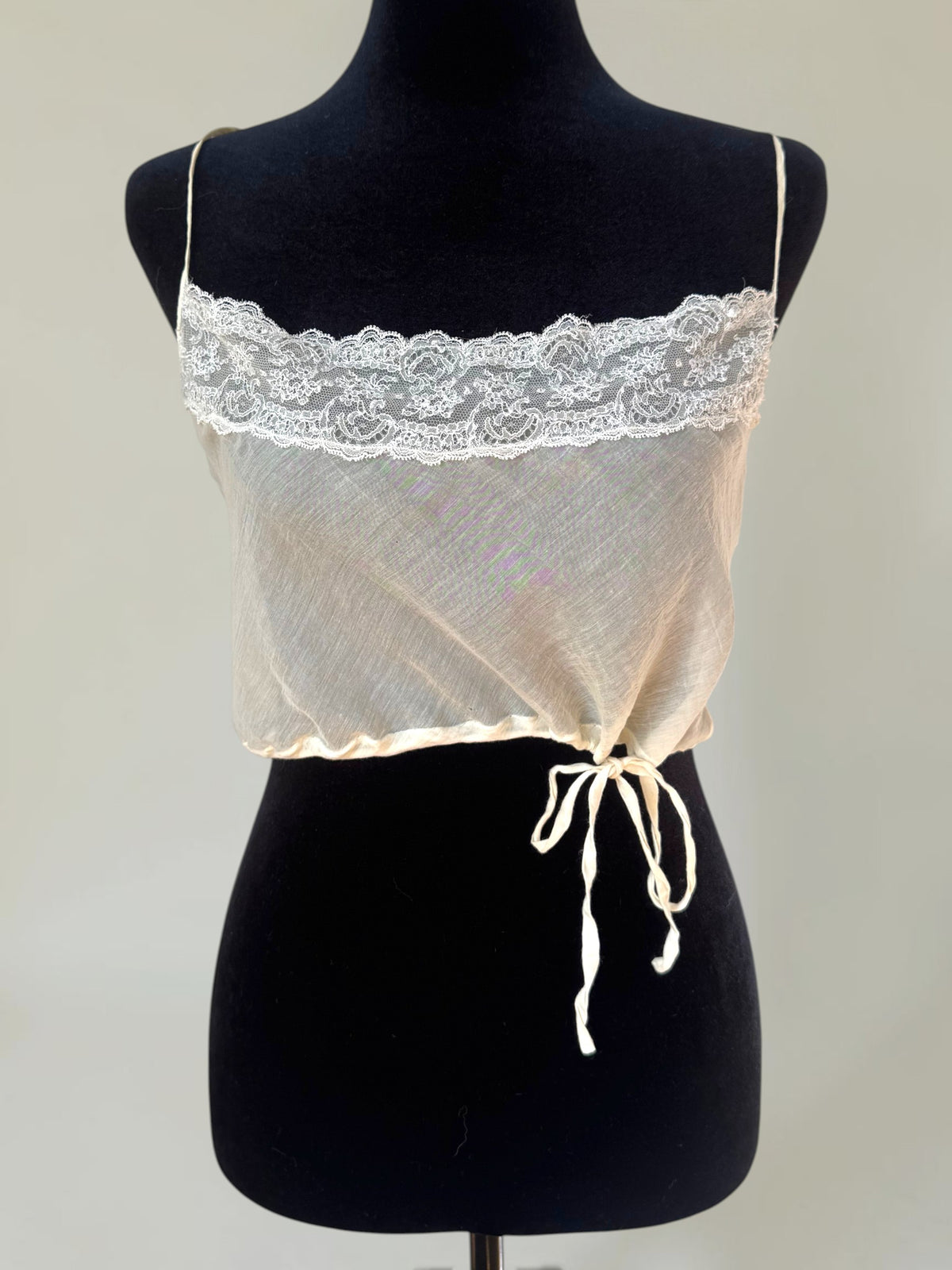 (rare) (documented) Chloe by Stella McCartney S/S 2001 runway lace crop top
