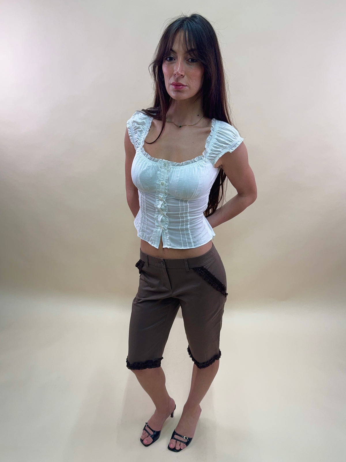 (NWT) Blumarine vintage 2000's brown ruffle capris
