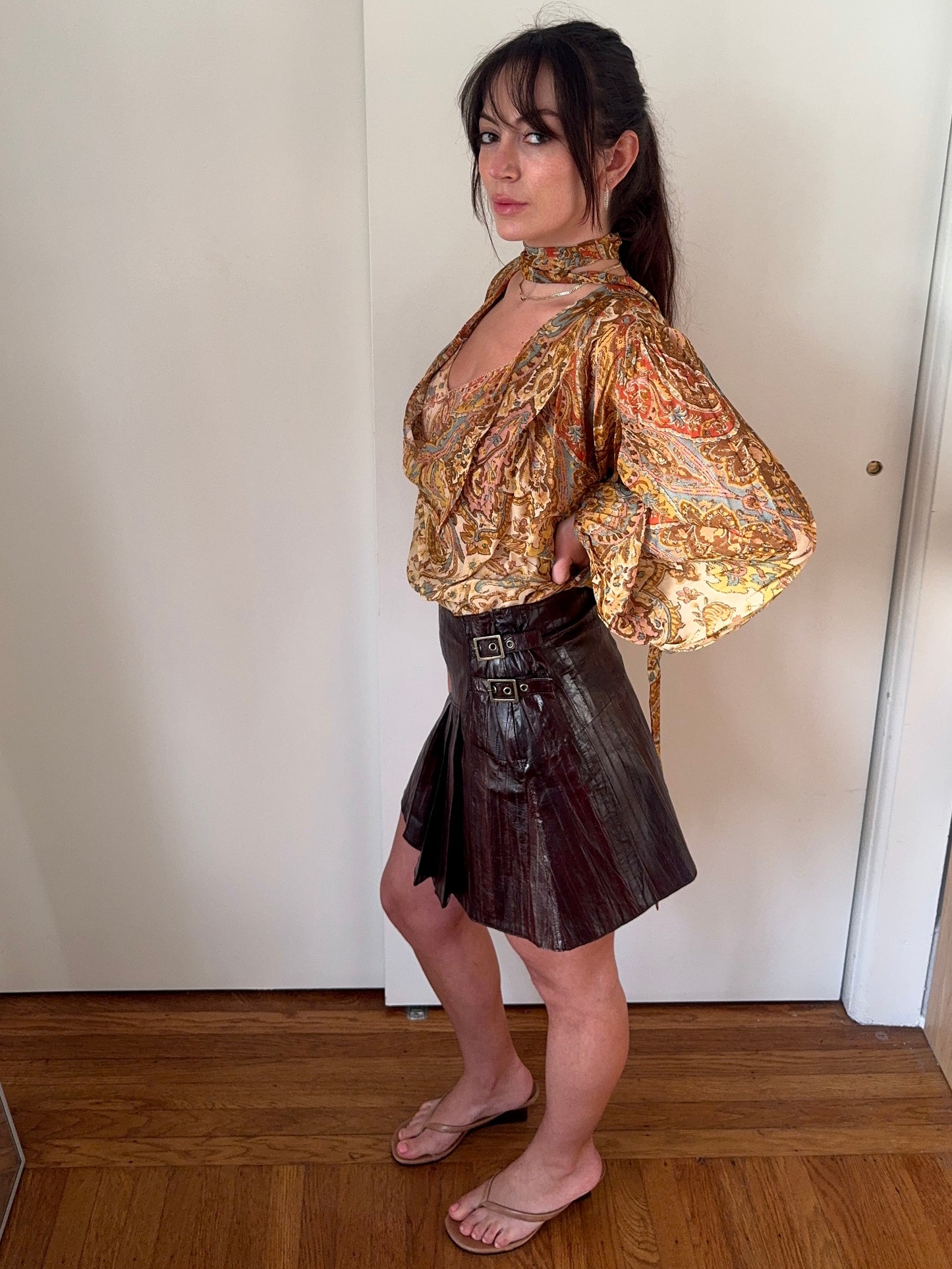 *rare* christian dior f/w 2002 eel skin pleated skirt