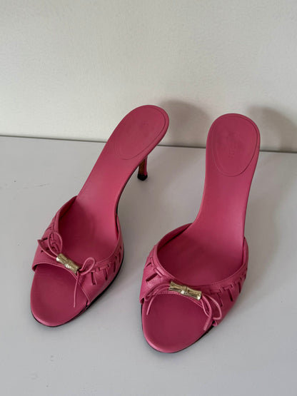 (RESERVED) (rare) Gucci vintage 2000's by Tom Ford pink bamboo heels