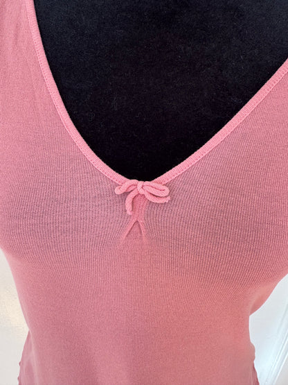gucci spring summer 2000 pink bow tank