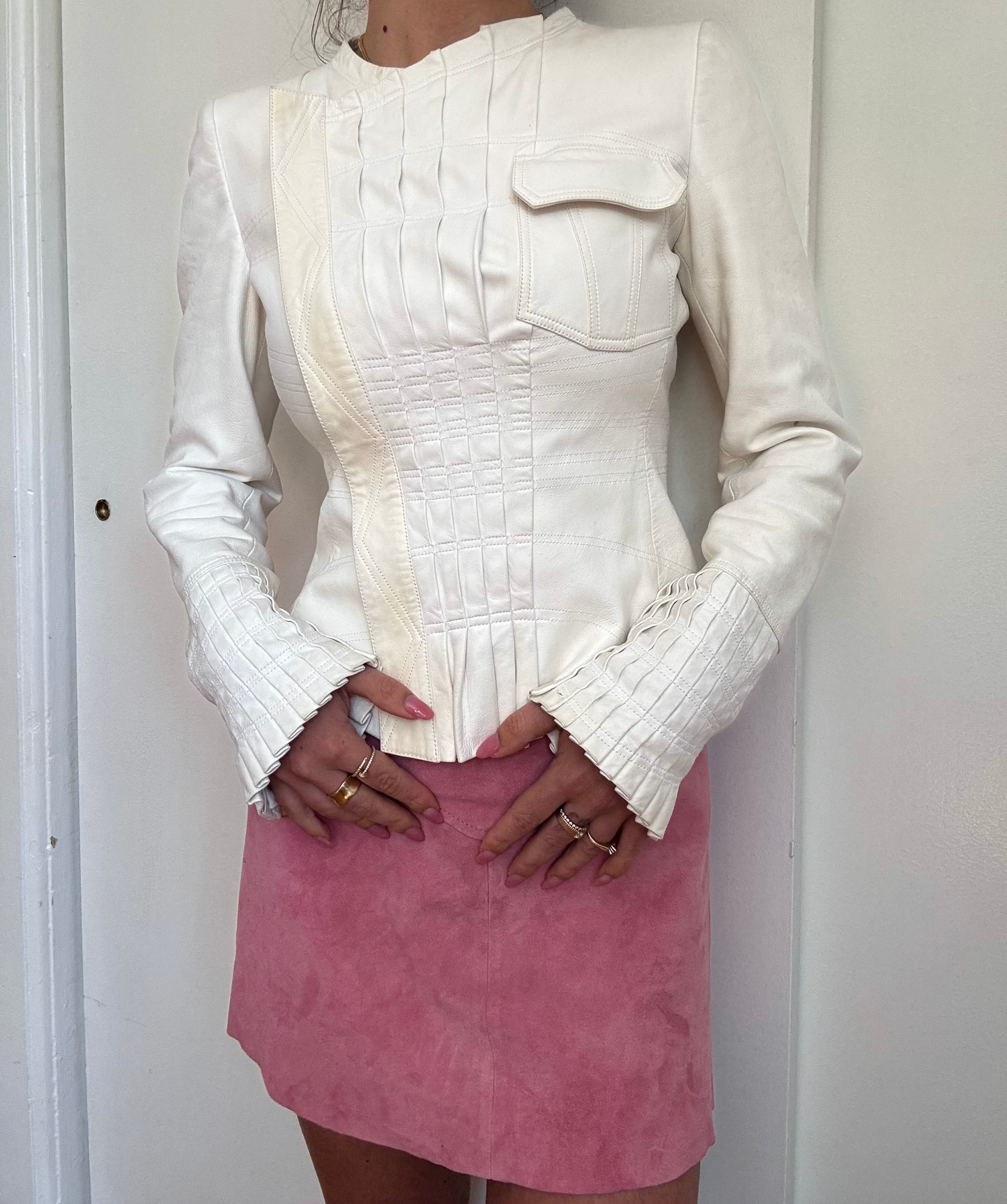 *rare* gucci s/s 2004 pleated white leather jacket