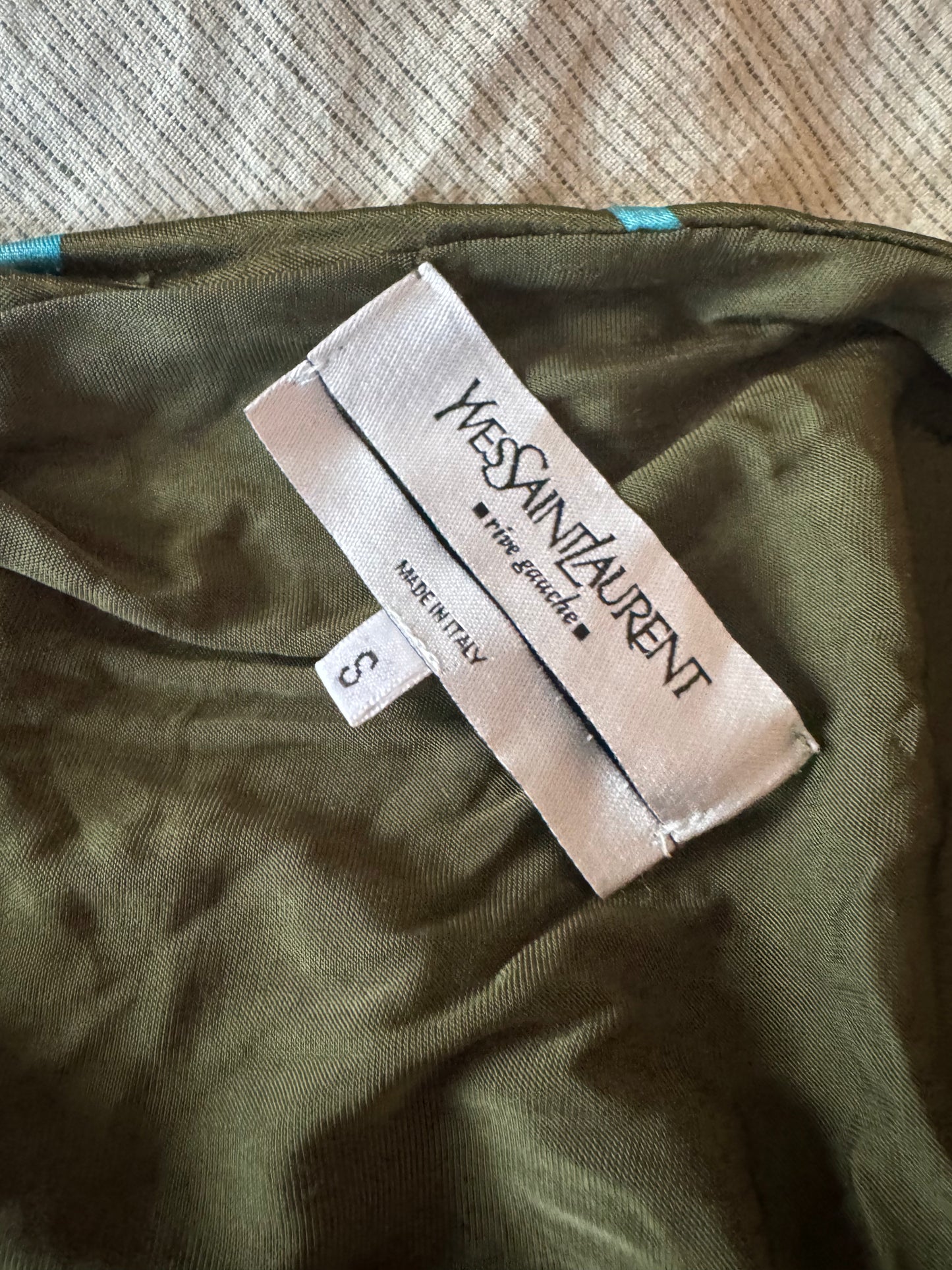 *rare* yves saint laurent fall winter 2004 lip kiss skirt and tank set