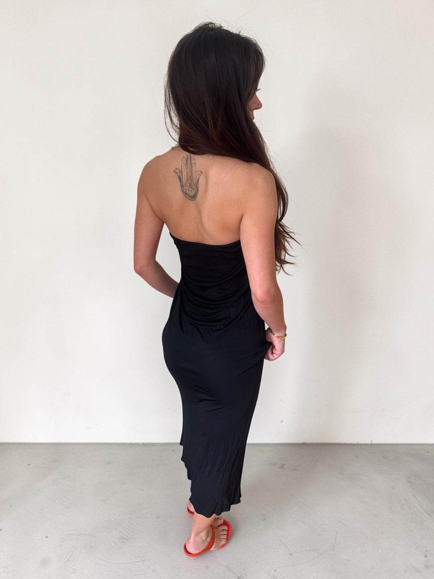 (rare) Gianni Versace couture S/S 1999 black medusa strapless dress
