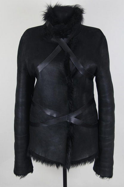 (rare) Gucci F/W 2002 by Tom Ford runway reversible shearling jacket
