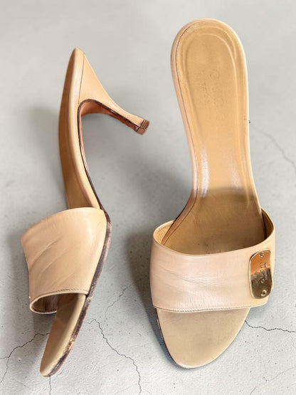 vintage gucci by tom ford beige kitten heels