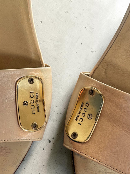 vintage gucci by tom ford beige kitten heels